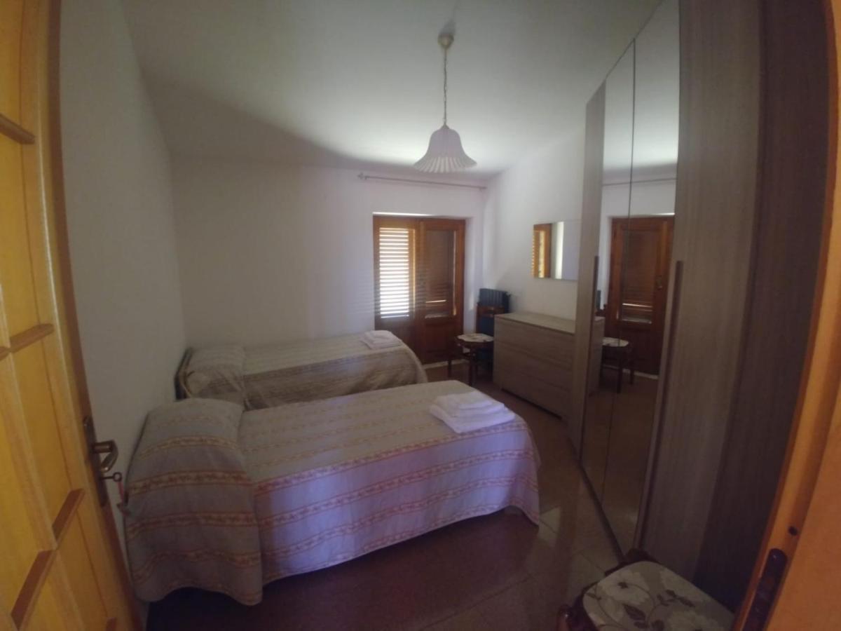 Terrazza Sul Cielo Appartement Bella Buitenkant foto